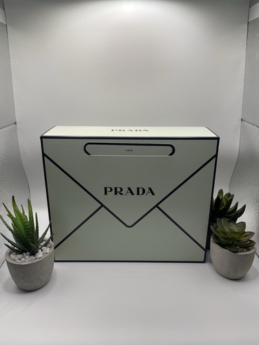 Prada luna rossa - luna, black