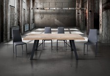 RECTANGULAR SOLID METAL LEGS
