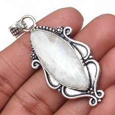 Ciondolo pietra di luna