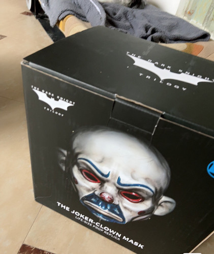 Casco queen studios the - casco, joker