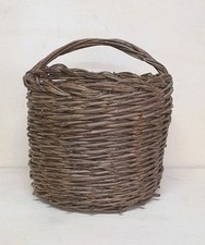 Antico Cesto Panaro Intrecciato Con Legno Di Ulivo. Altezza 30cm Diametro 27cm.