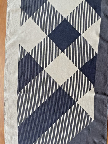 Burberry écharpe foulard soie - foulard,