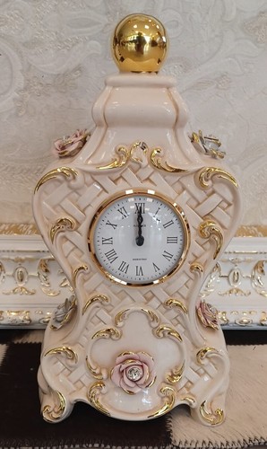 Orologio tavolo con - tavolo,
