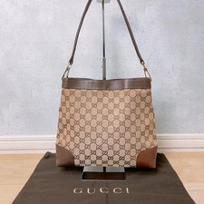 Gucci borsa a tracolla a mano