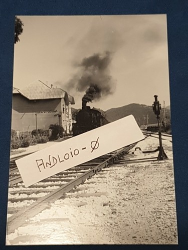 Fotografia linea ferroviaria - linea,