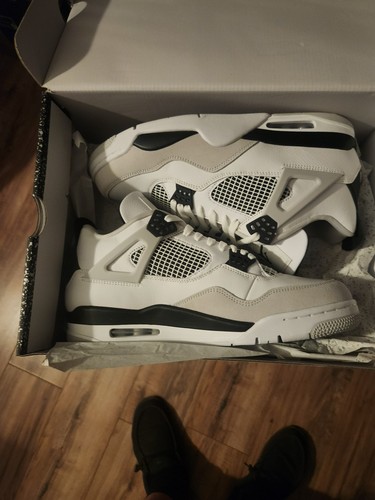 Taglia jordan 4 - taglia,