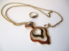 Avon catena con ciondolo