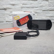 PSP STREET E1004 CB - COMPLETA  DI SCATOLA, CARICABATTERIE, MANUALI E CARTONI