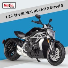 Modellino moto 1:12 Maisto