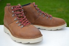 Stivali da uomo Clarks nuovi