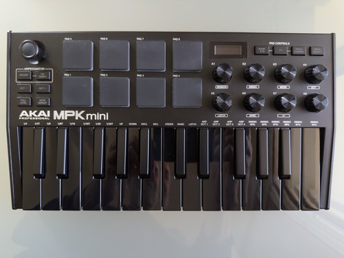 Controller midi akai mpk mini - midi,