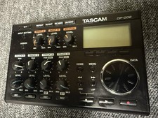 TASCAM DP006 REGISTRATORE