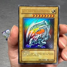 Drago Bianco Occhi Blu 2002