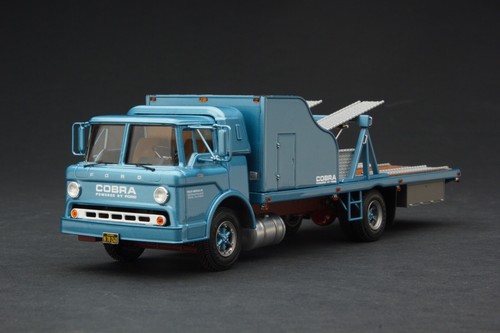 Exoto 1964 shelby - 1:43,