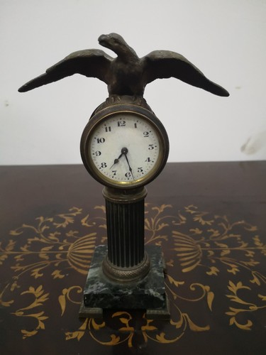 Orologio tavolo con aquila - da,