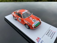 Porsche 911 S #39, Le Mans