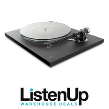 Rega Planar 6 Turntable w/