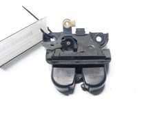 8E9827520 SERRATURA PORTELLONE AUDI A4 AVANT (8E5 - B6) 1.9 TDI 8V MAN 5M 130CV 