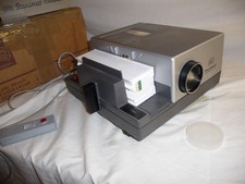 Proiettore diapositive BRAUN