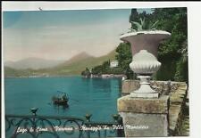 lago di como varenna menaggio da villa monastero con barca da pesca primo colore