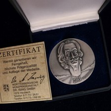 Arno Breker: Medaglia