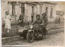 ROMANIA FOTO MILITARE SOLDATI RUMENI SECONDA GUERRA MONDIALE ZUNDAPP KS600 CON ATTACCO BW38