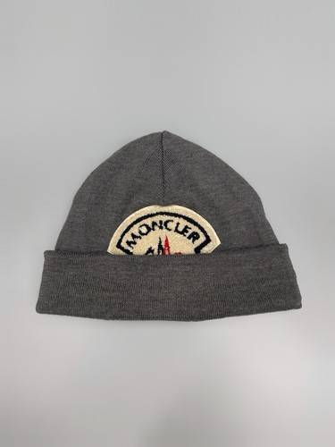 Moncler big logo hats - big,