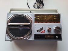 RADIO INTERNATIONAL VINTAGE ANNI 80 AM/FM RECEIVER AC/DC FUNZIONANTE