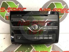 2061 Infiniti Q30 Radio
