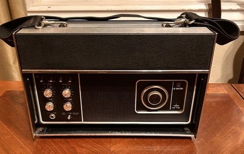 Zenith trans oceanic r7000 - zenith, 12