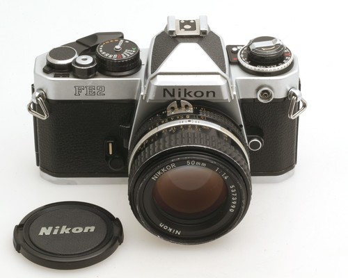 Nikon fe2 con nikkor - con,
