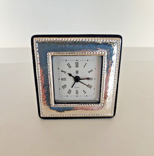 Sveglietta quadrata orologio