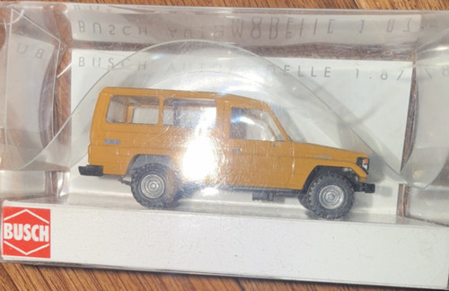 Modellino auto busch toyota - modellino,