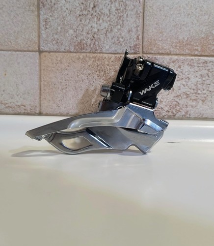Deragliatore anteriore per - deragliatore,