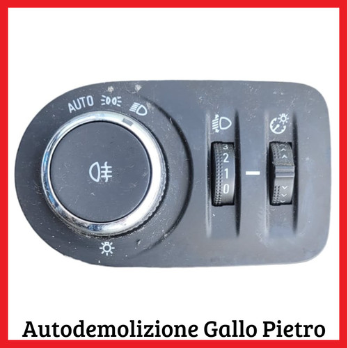 Interruttore comando luci auto