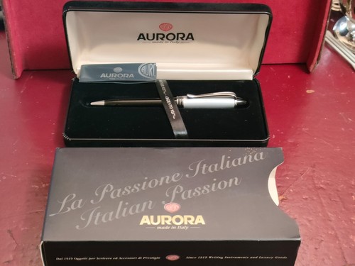 Penna sfera aurora ipsilon - a,