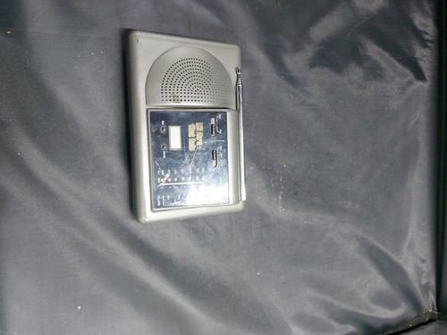 Vintage radiosveglia per pezzi - vintage,