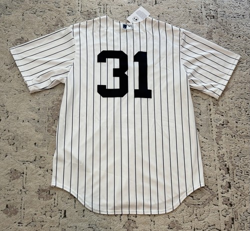 Nike authentic new - authentic,