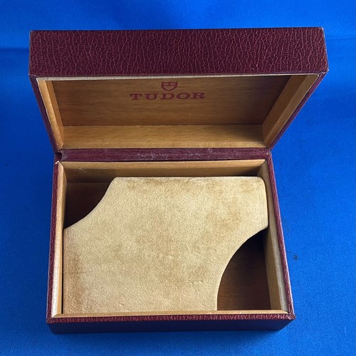 Tudor box vintage - tudor,