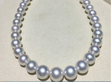 ENORME COLLANA DI PERLE