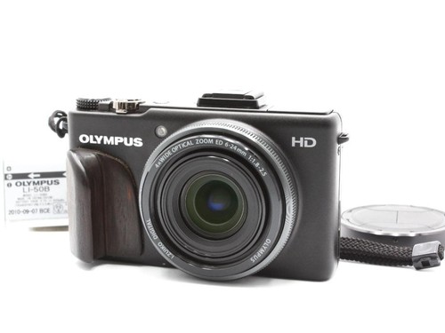 Fotocamera digitale compatta