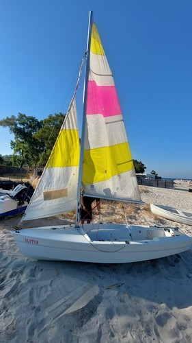 Barca vela mt - a,