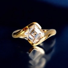 Anello creato in laboratorio