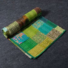 Trapunta da letto in seta