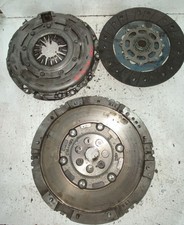 KIT FRIZIONE E VOLANO PER RENAULT Clio Serie benzina 1 (04>08)