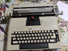 OLIVETTI LEXIKON 82 elettrica portatile Design Mario Bellini Non Funzionante 