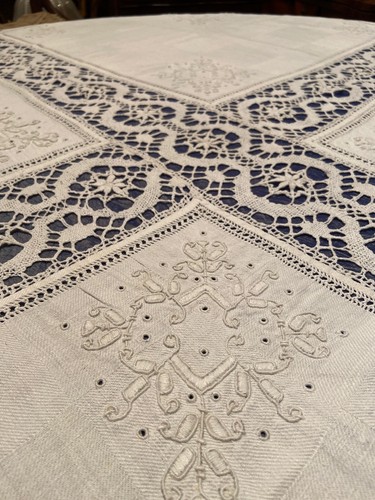 Tovaglia lino ricamata a - lino,