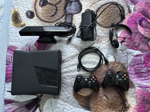 Xbox 360 slim con kinect - con, e