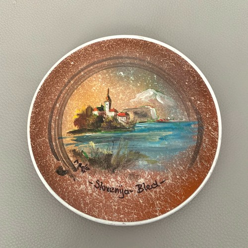 Very attractive antique - very,
