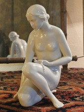 Scultura art déco in porcellana bianca Rosenthal Karl Lysek anni '30 